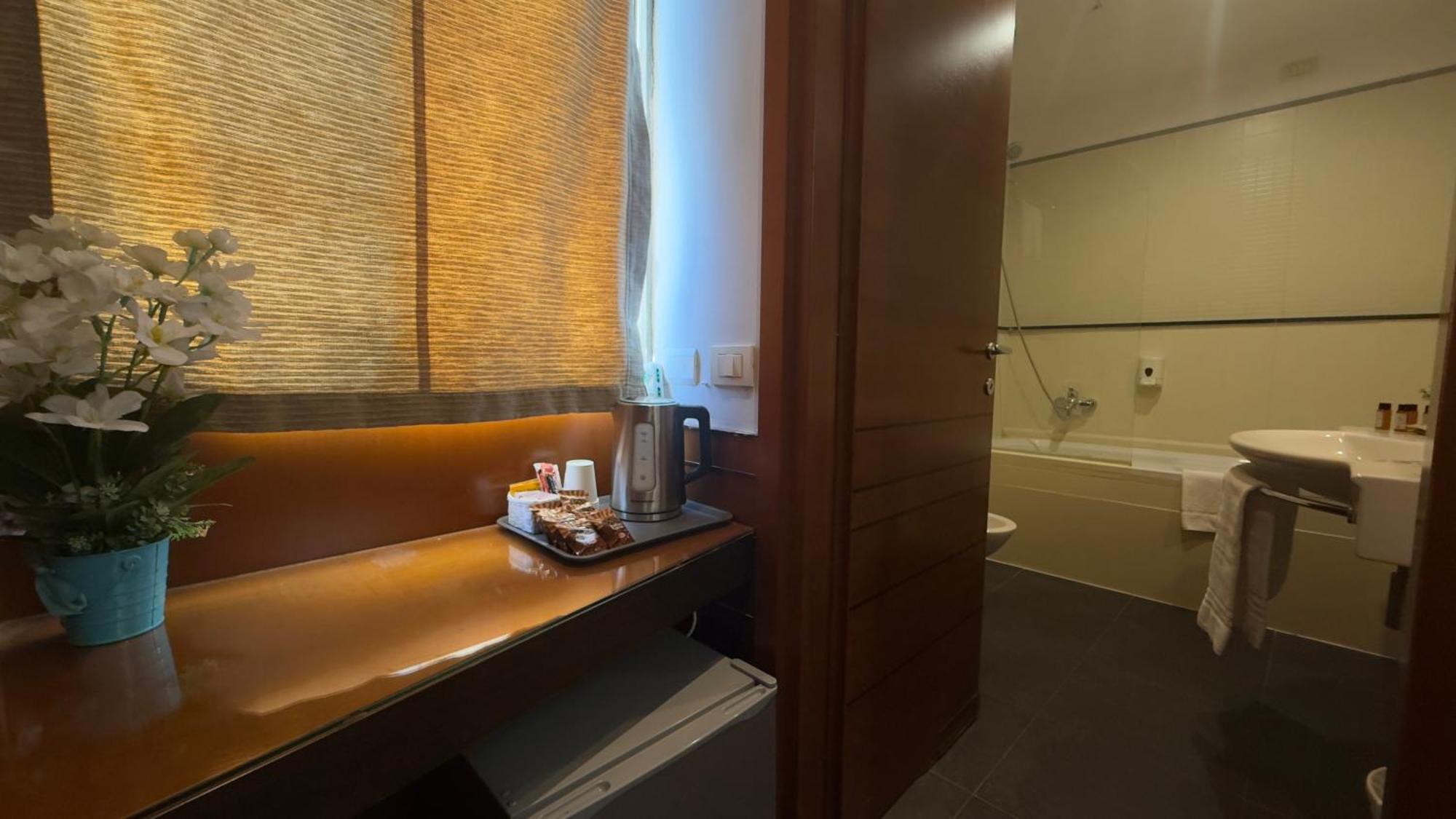 Romalive Hotel Ngoại thất bức ảnh